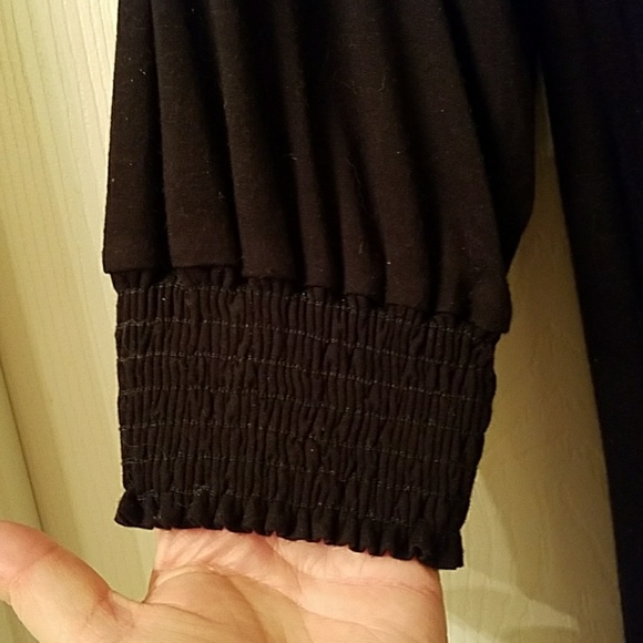 BEBE tunic - Picture 2 of 7